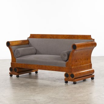 Karl Johan sofa