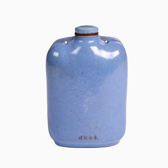 Kinesisk Baijiu-flaske i blåglaseret stentøj – Qing-dynastiet ca. 1900