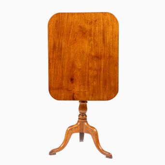 Regency Mahogany Tilt-top Table  England, 1810–1820