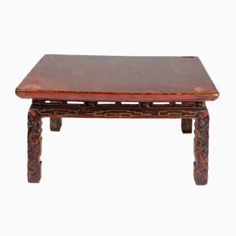 Unika sofabord i hårdt træ med original lak – Qing-perioden ca. 1800–1820