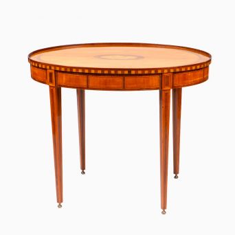 Sheraton bakkebord i satinwood, England ca. 1790