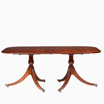 Regency 2-pillar spisebord i Cubamahogni med tillægsplade, England ca. 1820–30