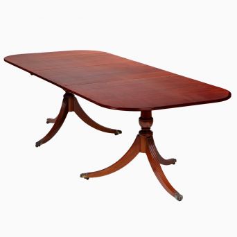 Regency 2-pillar spisebord i Cubamahogni med tillægsplade, England ca. 1820–30