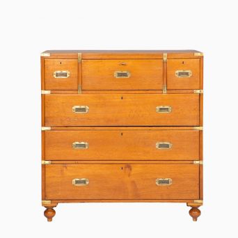 Engelsk campaign chest i eg med skriveindretning, ca. 1880
