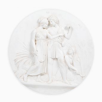 Bertel Thorvaldsen “Ungdom eller sommer”, rundt relief i hvidmalet gips