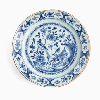 18th Century Dutch Delft Plate with Chinoiserie Decoration