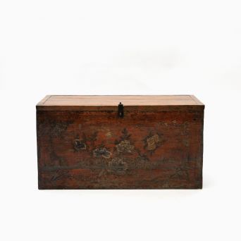 Chinese Qing Dynasty Period Original Decorated Trunk